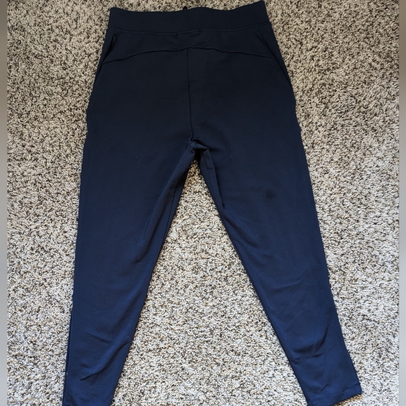 RYU Women's Everywhere Slim jogger pant - Picture 4 of 7